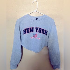 new york cropped sweatshirt